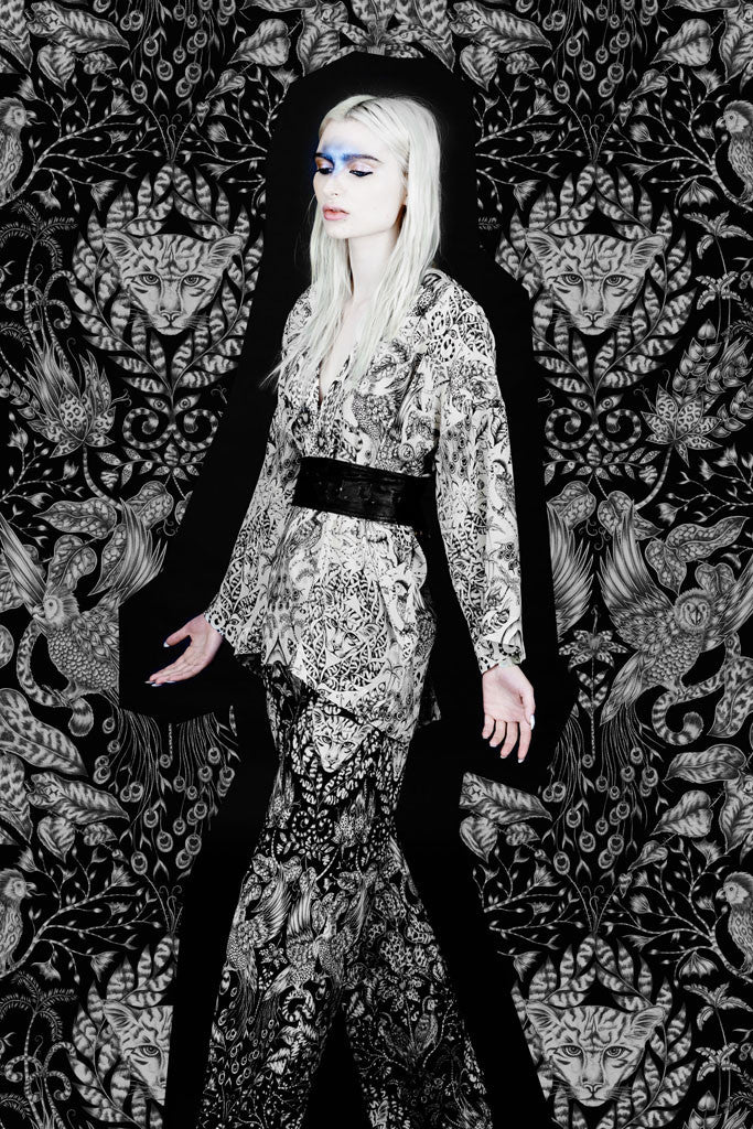 Amazon Short Silk Kimono